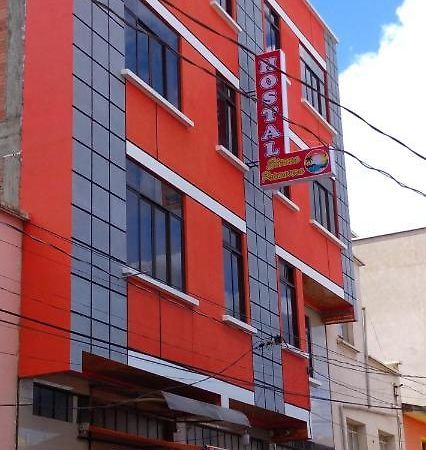 Hostal Eterna Primavera Copacabana  Exteriör bild