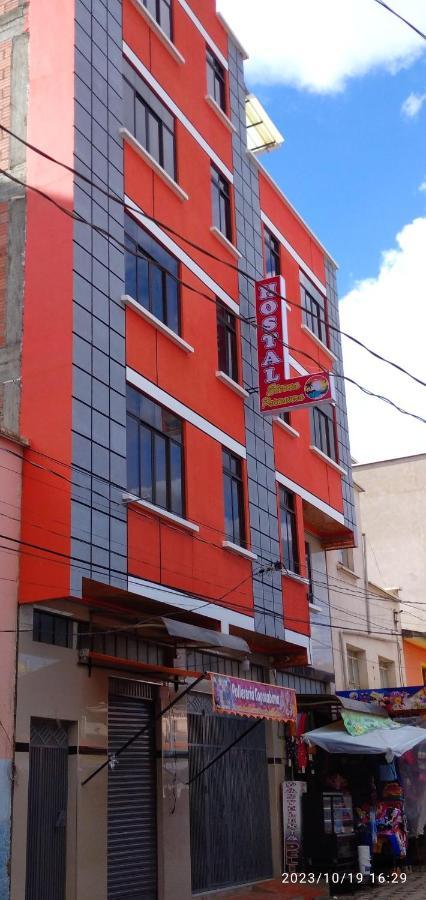 Hostal Eterna Primavera Copacabana  Exteriör bild